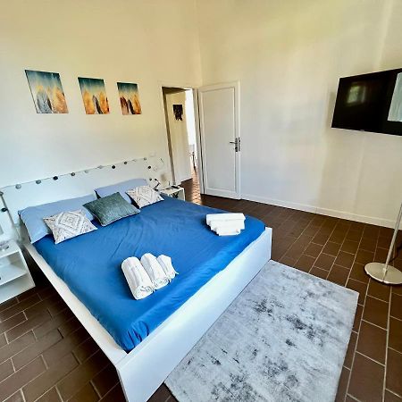 Relax & Design A Pochi Passi Dalla Stazione Florence Exterior photo